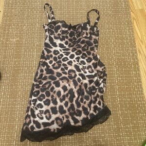 Chic Leopard Print Mini Dress